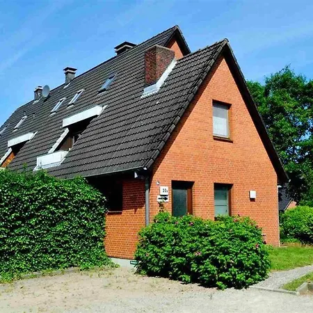 Haus Dorfstrasse 30-30a Apartment *