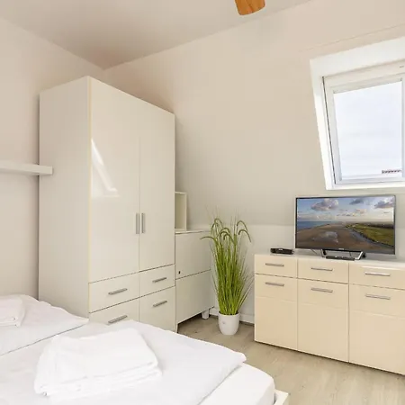 Haus Dorfstrasse 30-30a Bohl