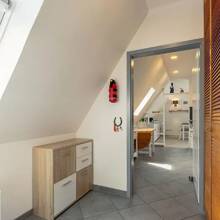 Haus Dorfstrasse 30-30a Böhl